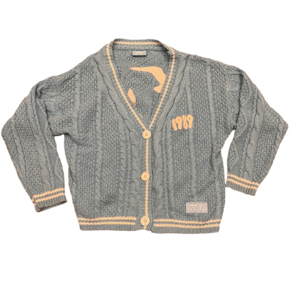 Taylor Swift Light Blue Cable Knit Cardigan M/L 1989 Taylor’s Version - Picture 3 of 16